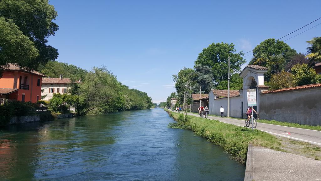 博尔格阿尔基托公寓 Robecco sul Naviglio 外观 照片