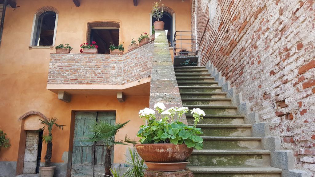 博尔格阿尔基托公寓 Robecco sul Naviglio 外观 照片