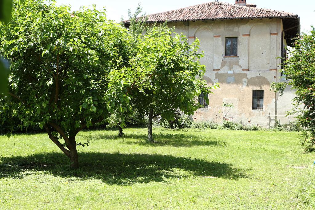 博尔格阿尔基托公寓 Robecco sul Naviglio 外观 照片