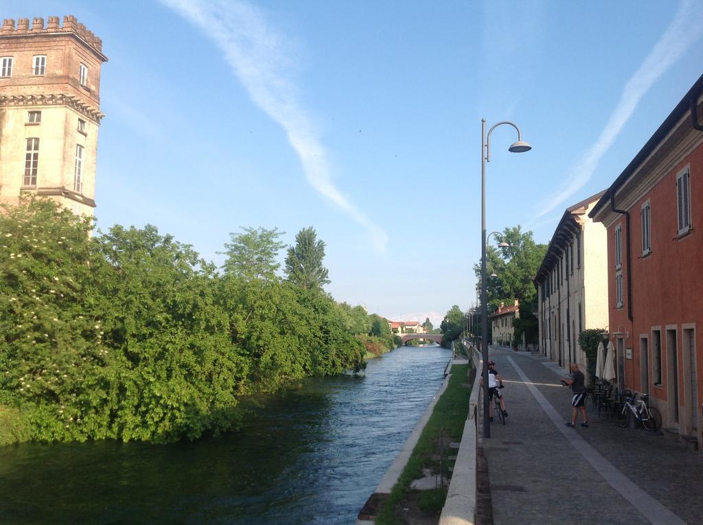 博尔格阿尔基托公寓 Robecco sul Naviglio 外观 照片