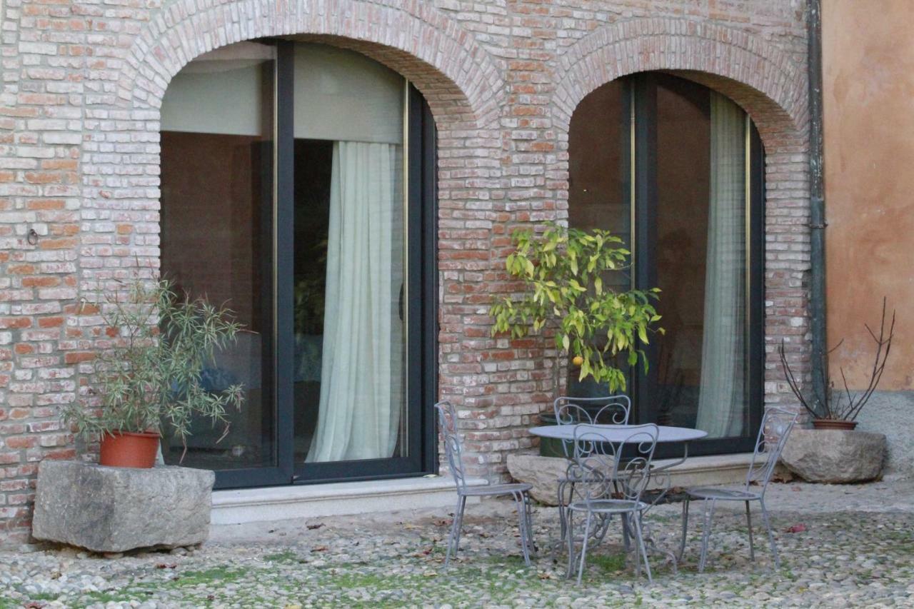 博尔格阿尔基托公寓 Robecco sul Naviglio 外观 照片